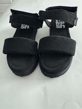 Refresh Black Platform Sandals with Ankle Strap